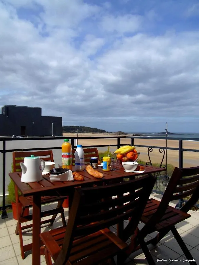 La Plage Cap Houses Frehel Apartment
